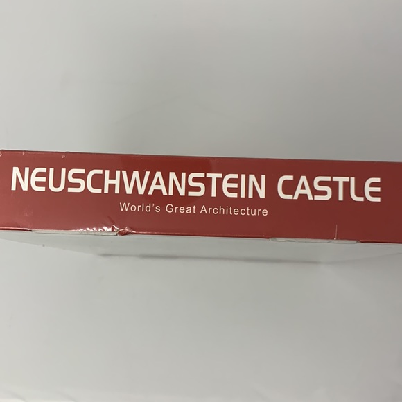 Family Fun CubicFun Neuschwanstein Castle 3D Puzzle Sealed with 121 Pieces NEW - Picture 7 of 10